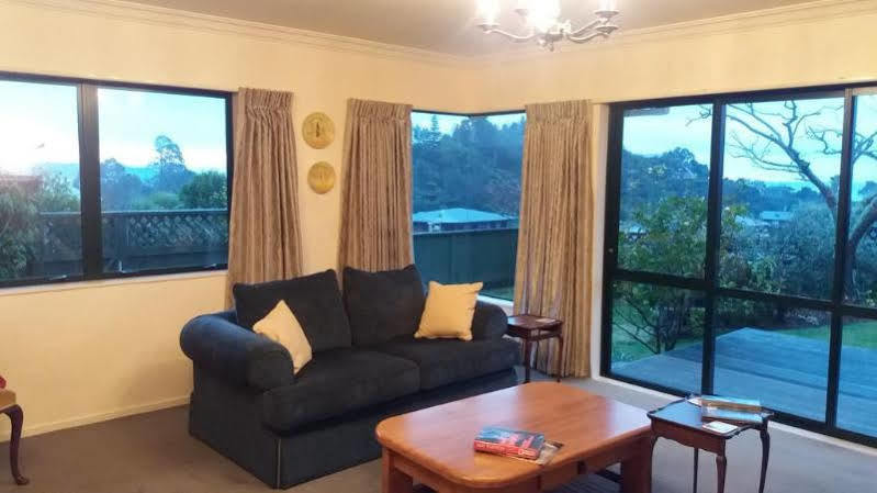 Crestwood Bed And Breakfast Whakatane Exterior photo